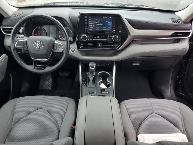 2021 Toyota Highlander LE