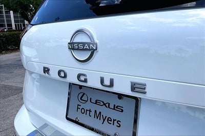 2025 Nissan Rogue Platinum