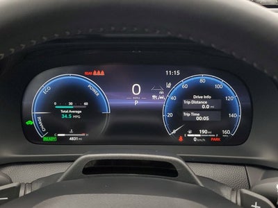 2025 Toyota Crown Signia Limited