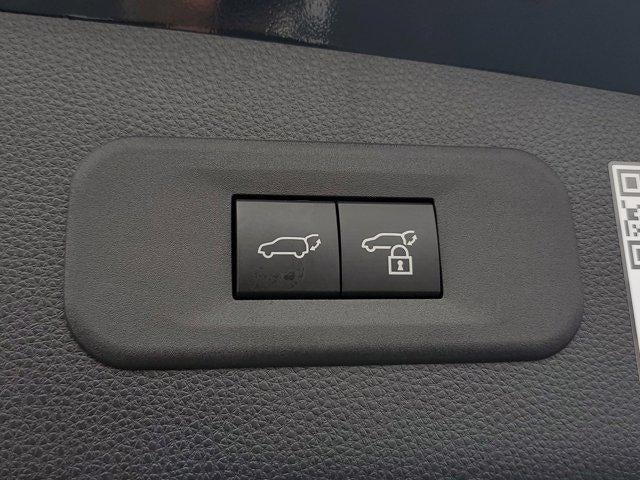 2025 Toyota Crown Signia Limited