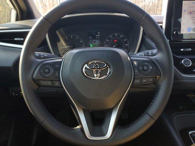 2025 Toyota Corolla Hatchback SE