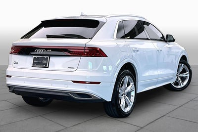 2023 Audi Q8 Premium