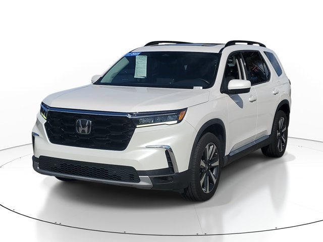 2023 Honda Pilot Touring