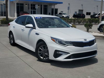 2019 Kia Optima LX