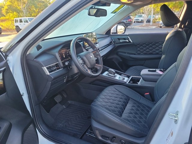 2024 Mitsubishi Outlander SEL