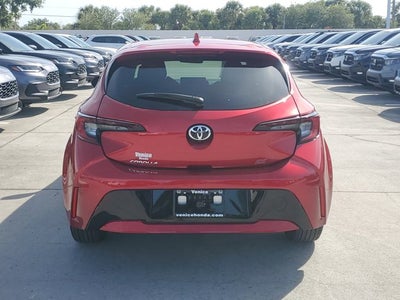 2025 Toyota Corolla Hatchback SE