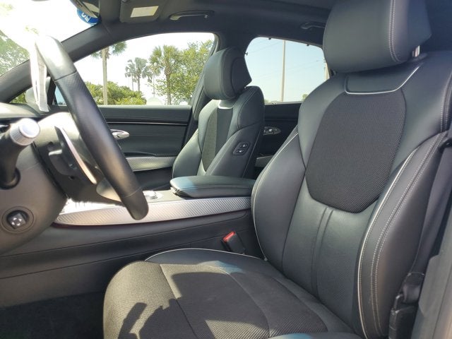 2023 Genesis GV70 2.5T