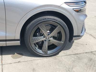 2023 Genesis GV70 2.5T