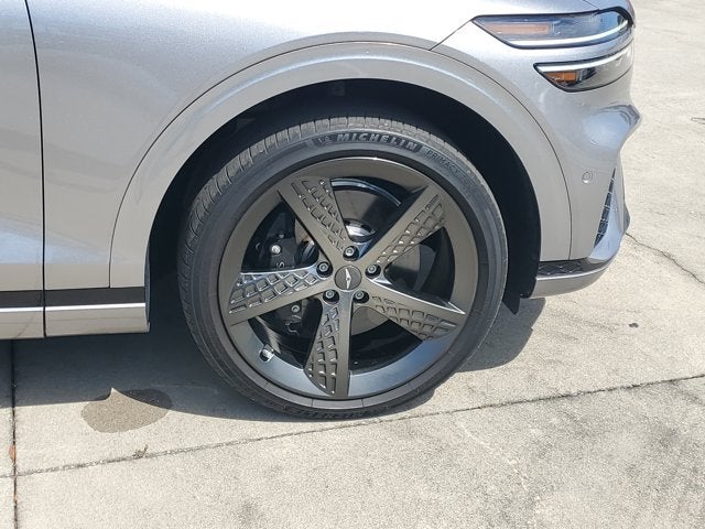 2023 Genesis GV70 2.5T