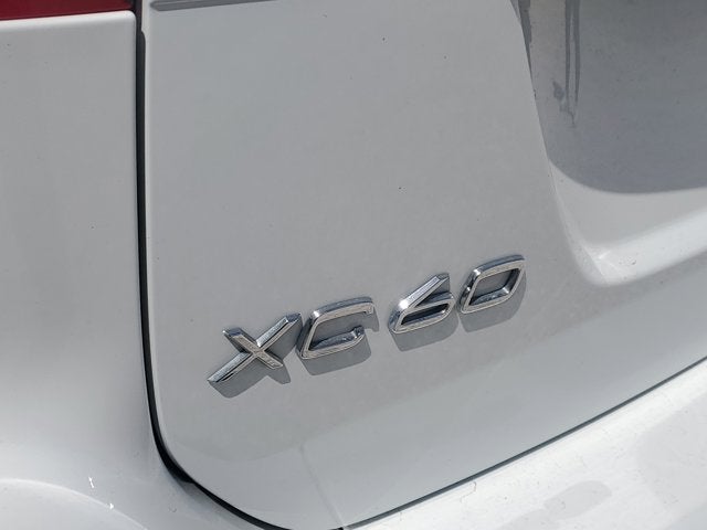 2016 Volvo XC60 T5 Platinum