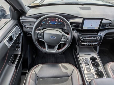 2023 Ford Explorer ST-Line