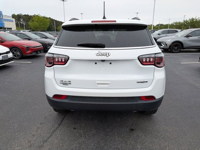 2024 Jeep Compass Latitude Lux
