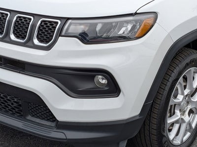 2024 Jeep Compass Latitude Lux