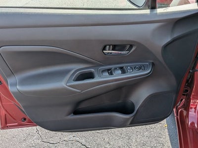 2024 Nissan Versa 1.6 SV