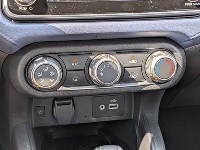 2024 Nissan Versa 1.6 SV