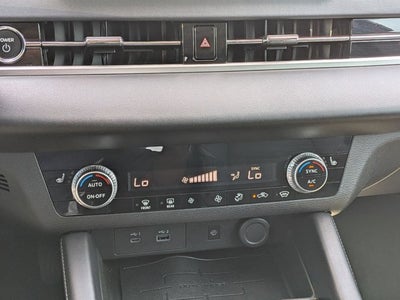 2023 Mitsubishi Outlander PHEV SE