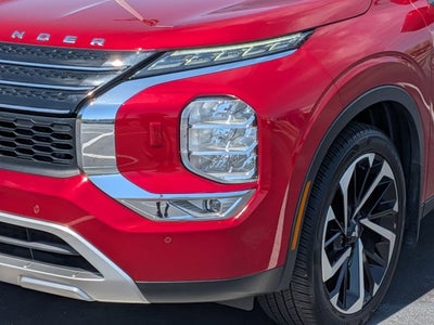 2023 Mitsubishi Outlander PHEV SE