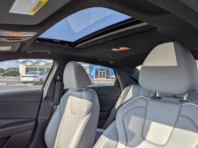 2025 Hyundai Elantra Hybrid Limited