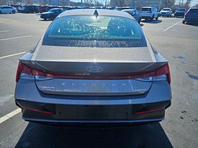 2024 Hyundai Elantra Limited