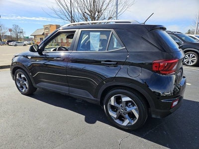 2025 Hyundai Venue SEL