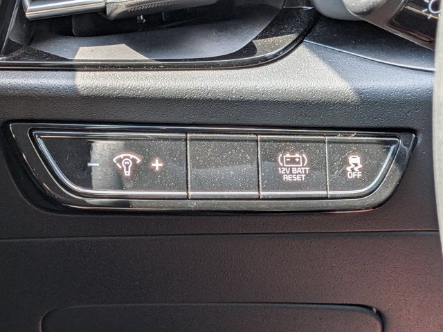 2025 Kia Niro LX