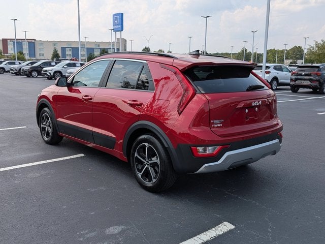 2025 Kia Niro LX
