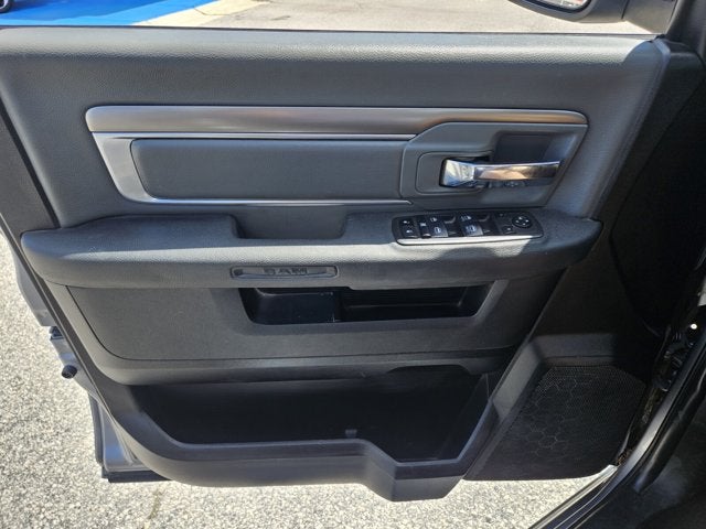 2021 RAM 1500 Classic SLT