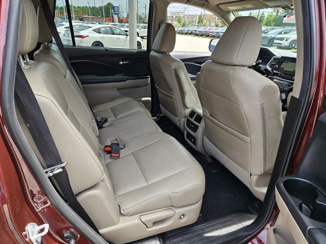 2022 Honda Pilot Touring 8-Passenger