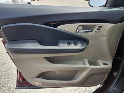2022 Honda Pilot Touring 8-Passenger