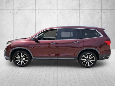 2022 Honda Pilot Touring 8-Passenger
