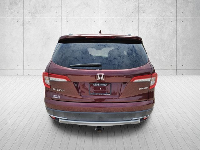 2022 Honda Pilot Touring 8-Passenger