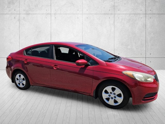 2016 Kia Forte LX AT's photo