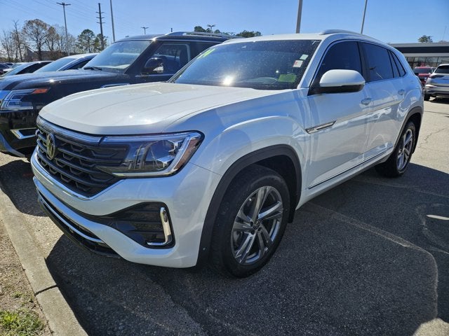 2024 Volkswagen Atlas Cross Sport 2.0T SEL R-Line