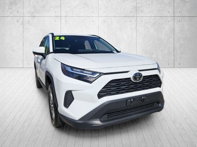 2024 Toyota RAV4 XLE