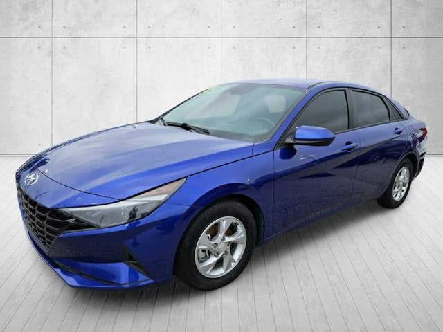 2023 Hyundai Elantra SE