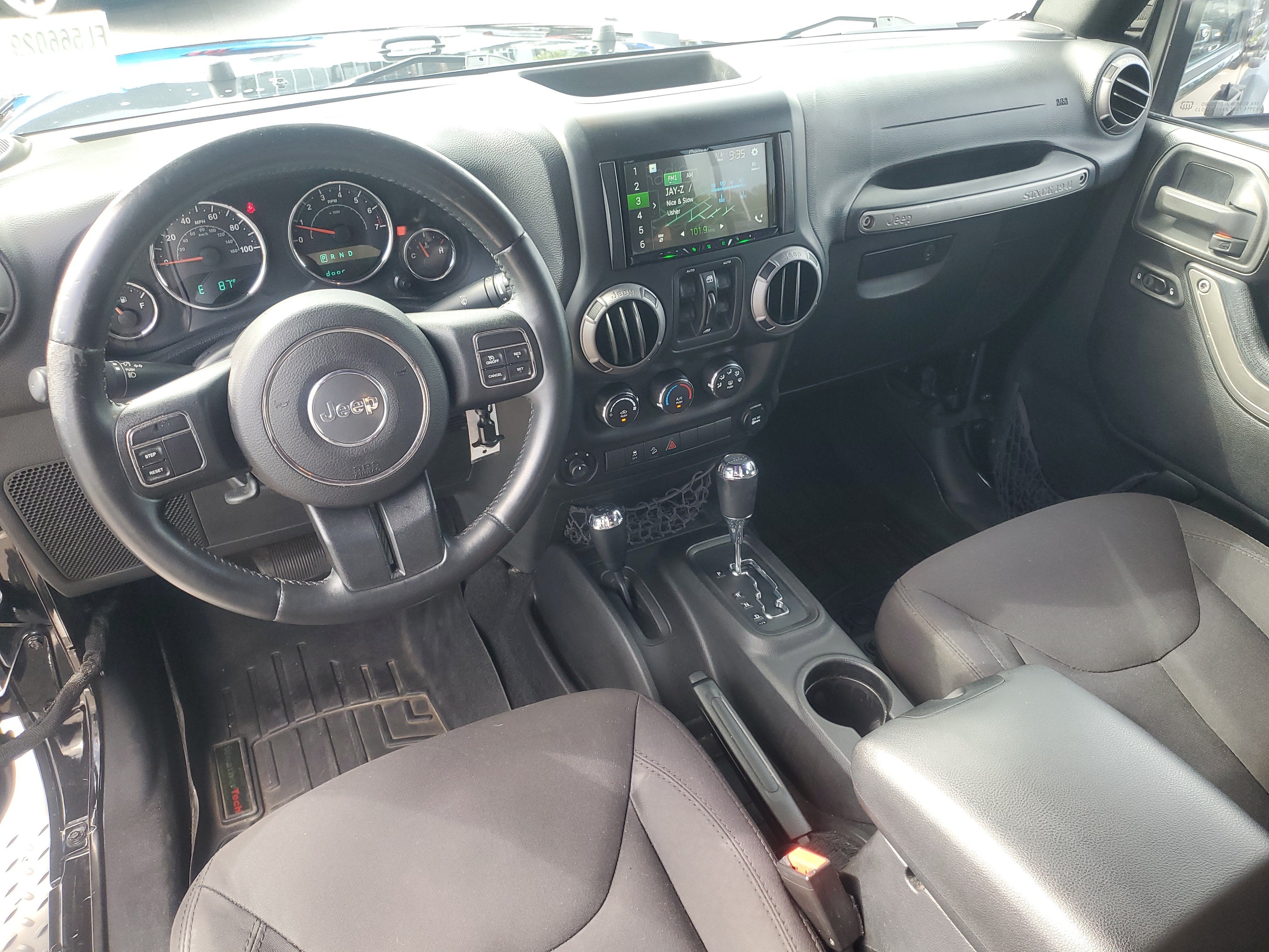 2015 Jeep Wrangler Unlimited Sport