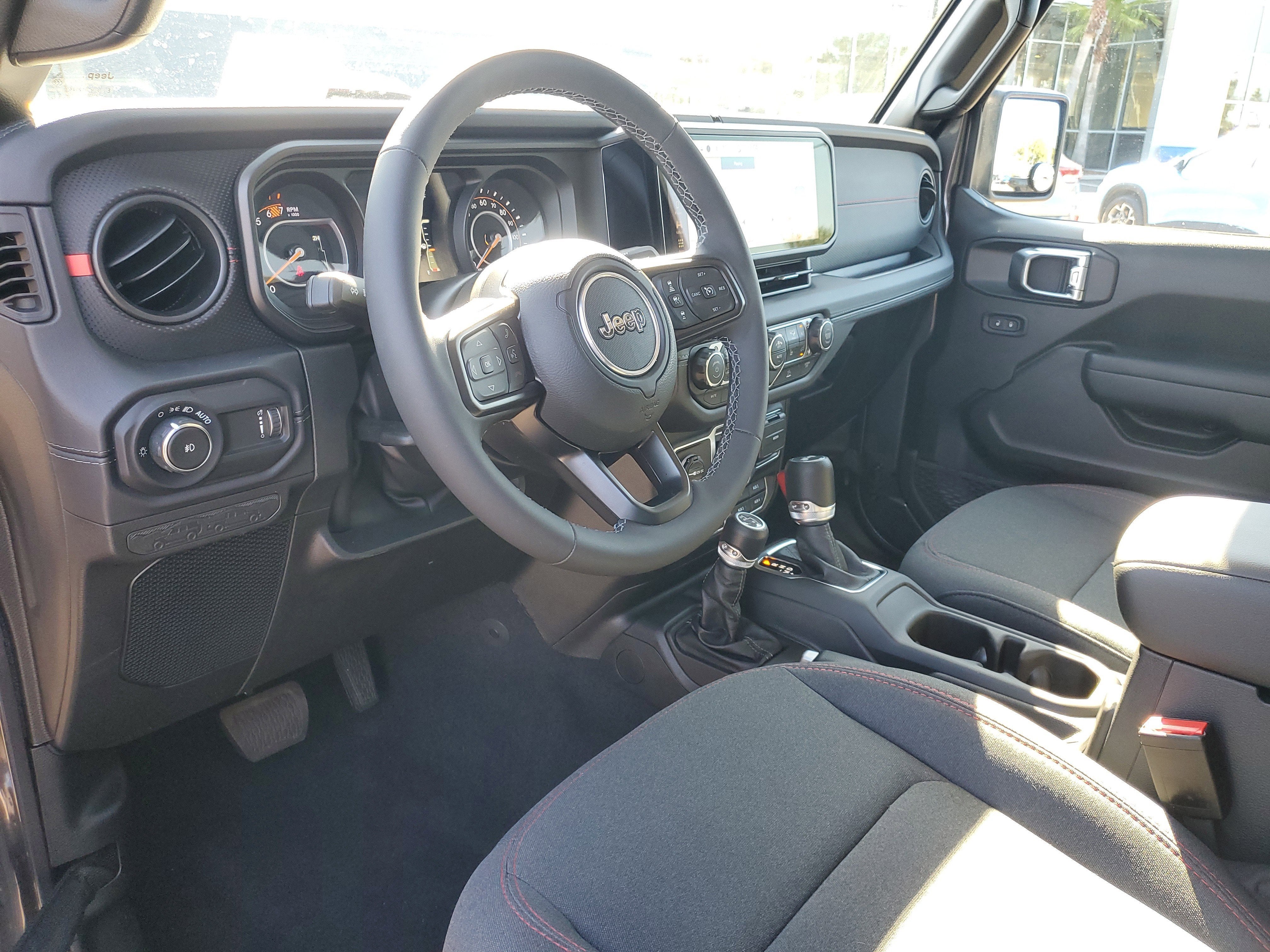 2025 Jeep Wrangler Rubicon