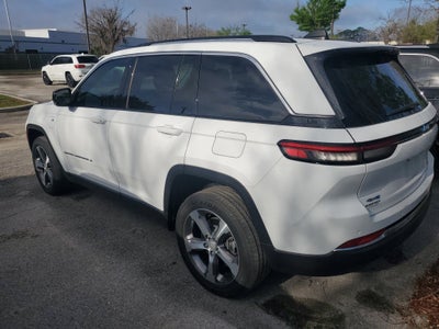 2022 Jeep Grand Cherokee 4xe 4x4