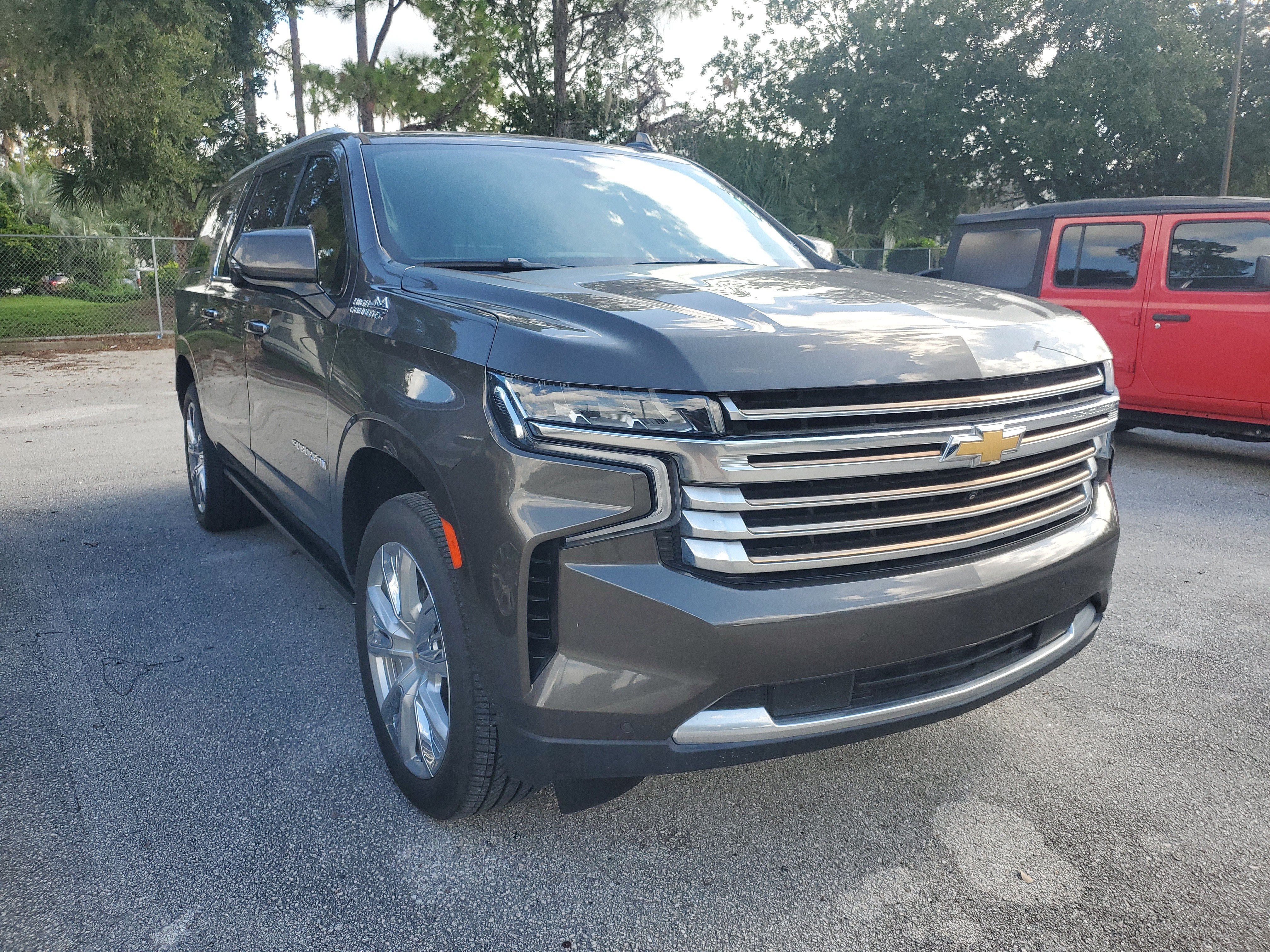 2021 Chevrolet Suburban High Country