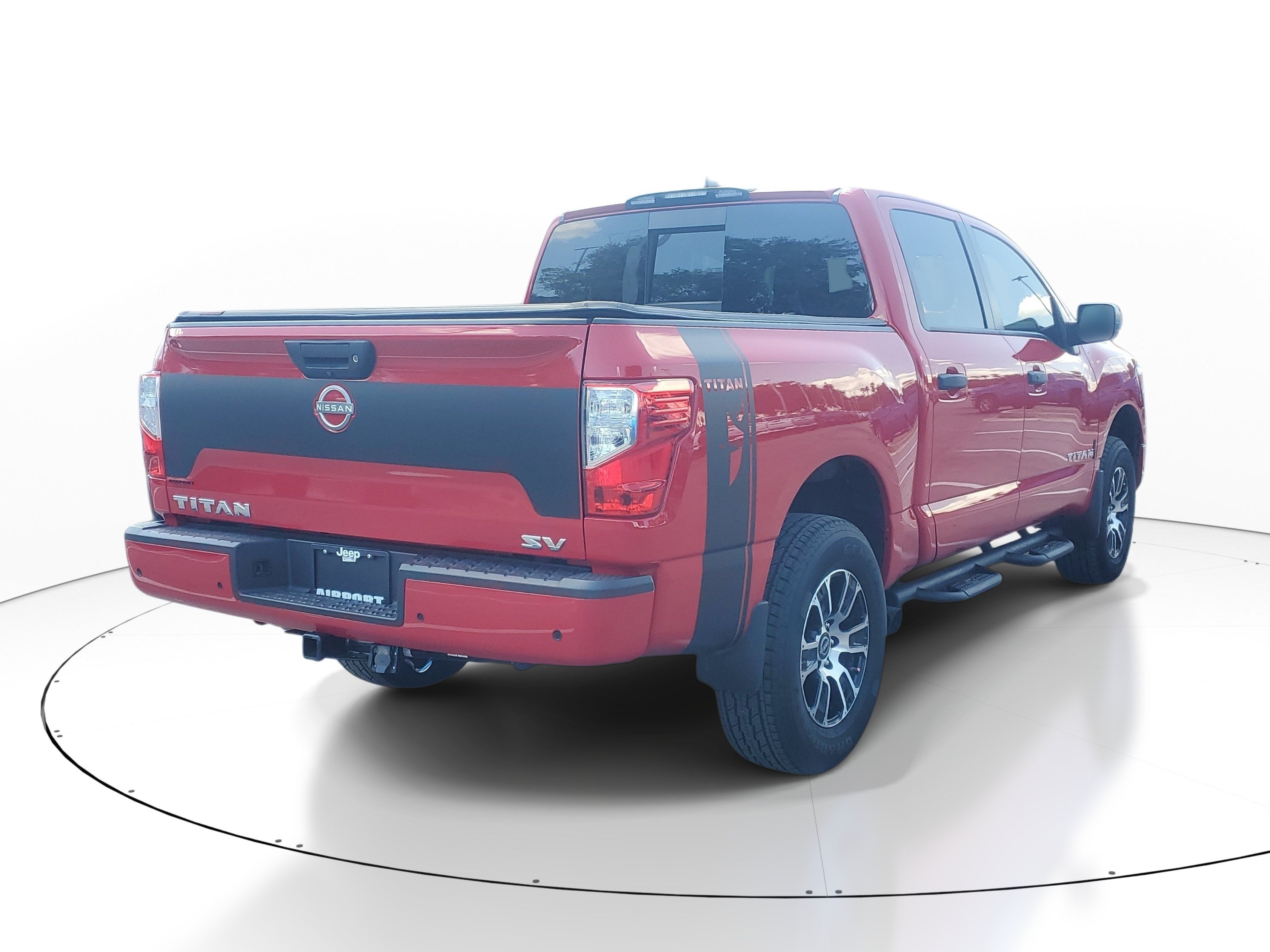 2024 Nissan Titan SV