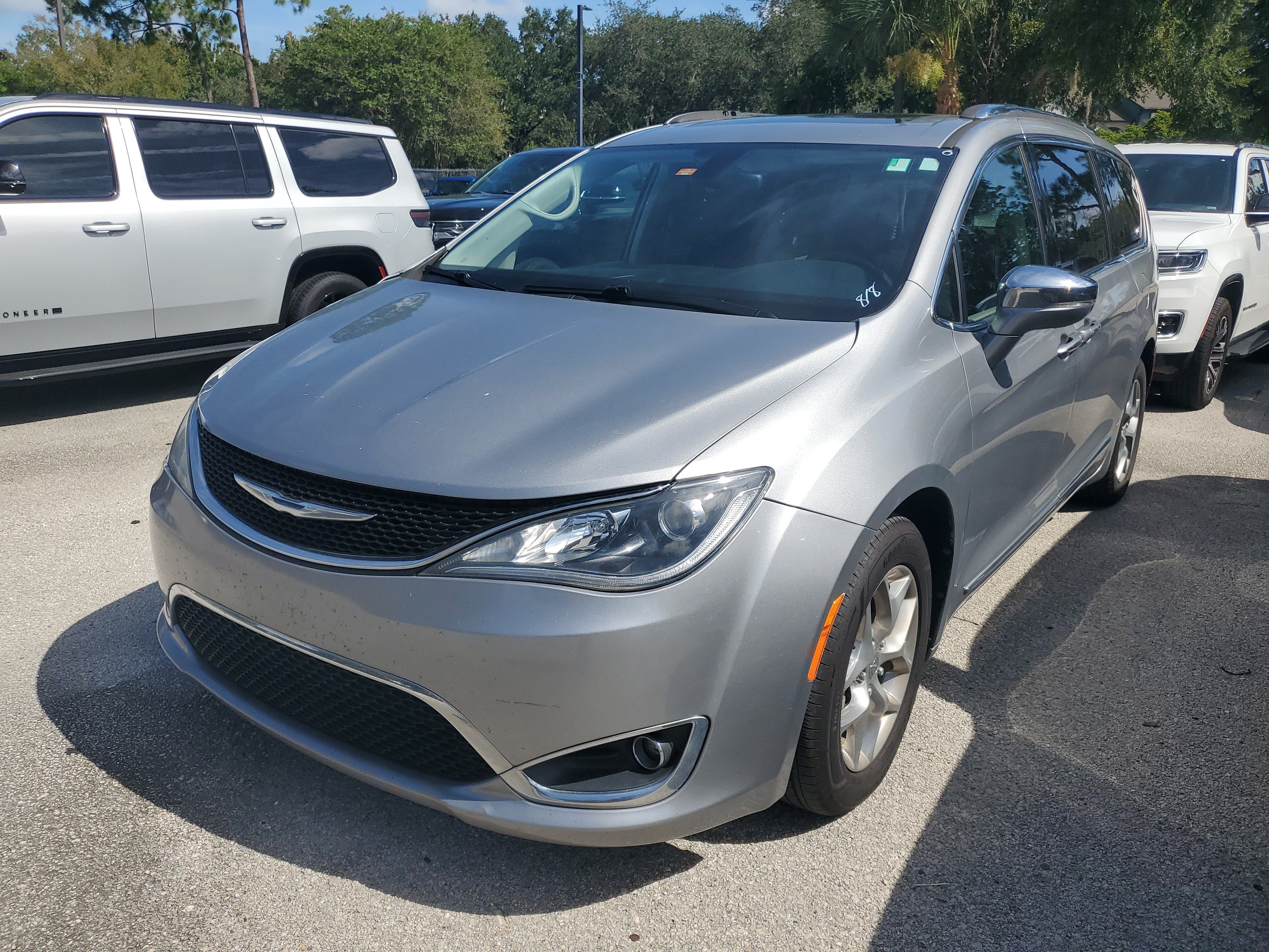 2018 Chrysler Pacifica Limited