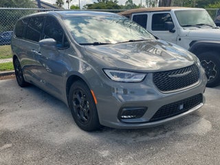 2022 Chrysler Pacifica8 Hybrid Touring L
