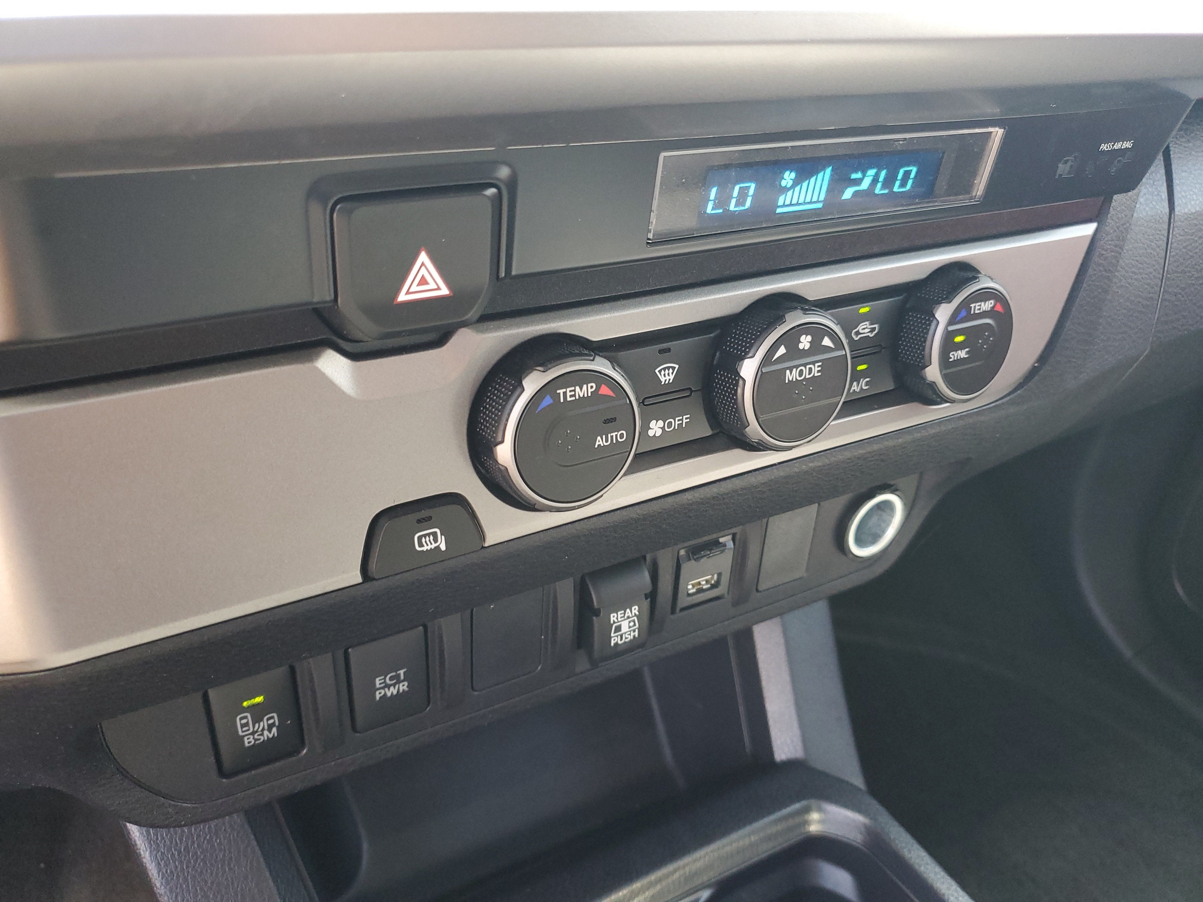 2022 Toyota Tacoma 2WD SR5
