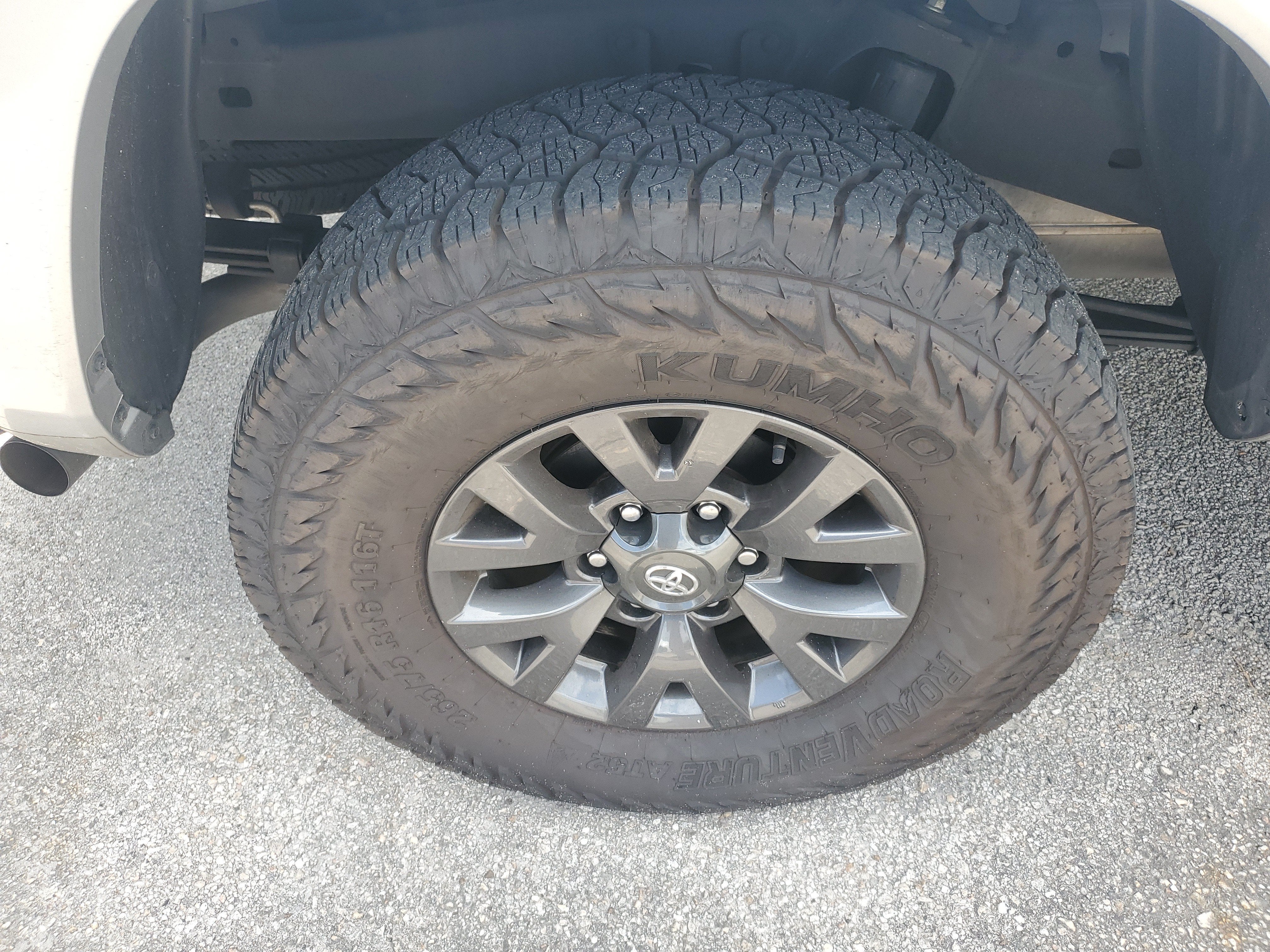 2022 Toyota Tacoma 2WD SR5