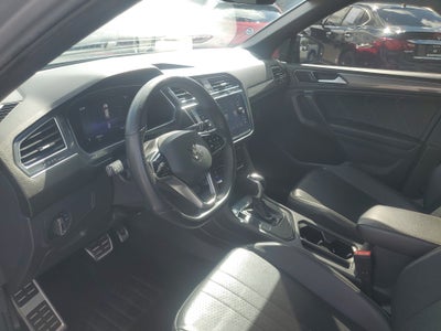 2022 Volkswagen Tiguan SE R-Line Black