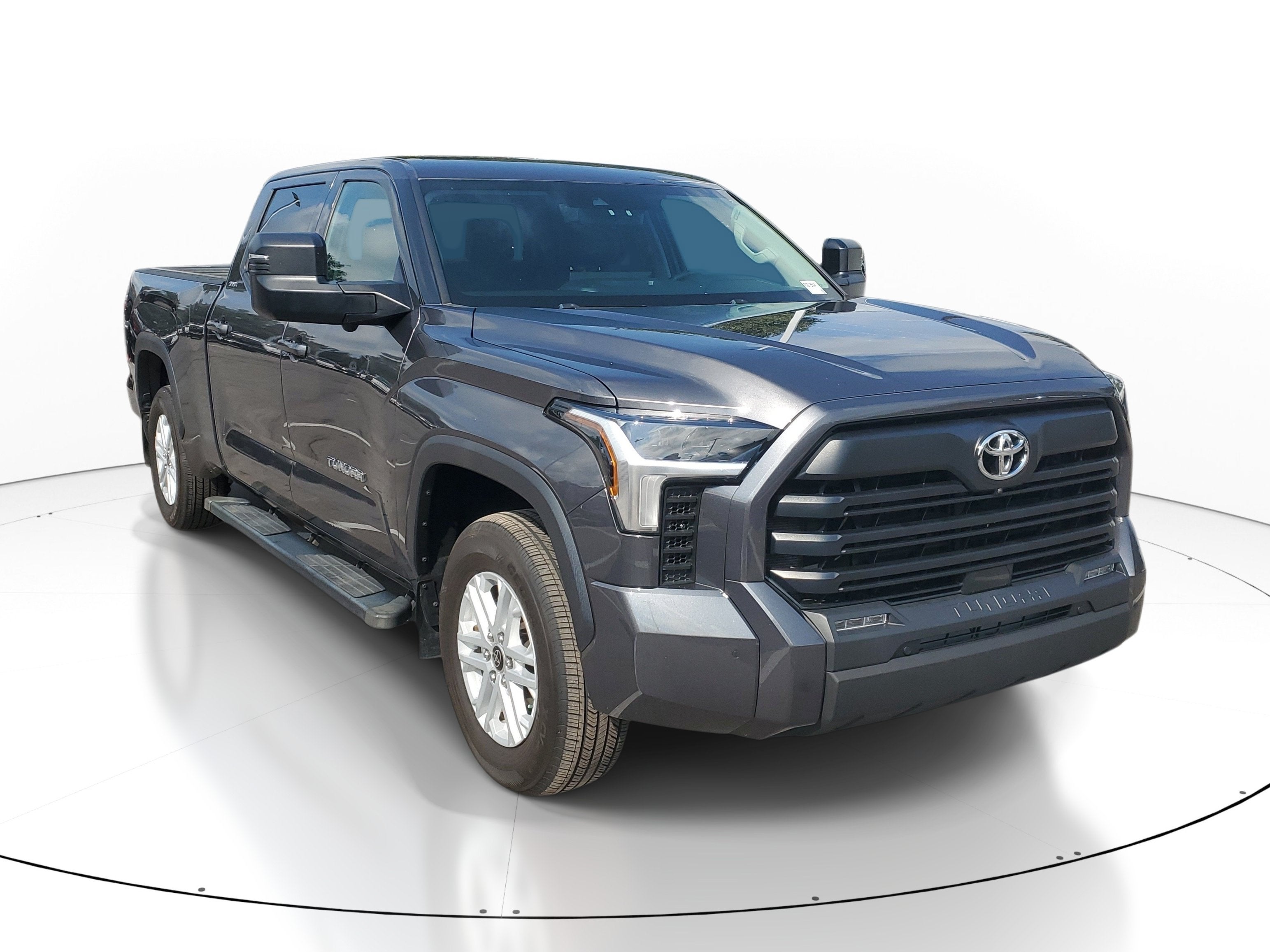 2023 Toyota Tundra 4WD SR5
