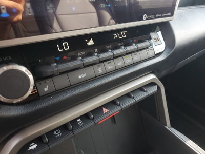 2023 Toyota Tundra 4WD SR5