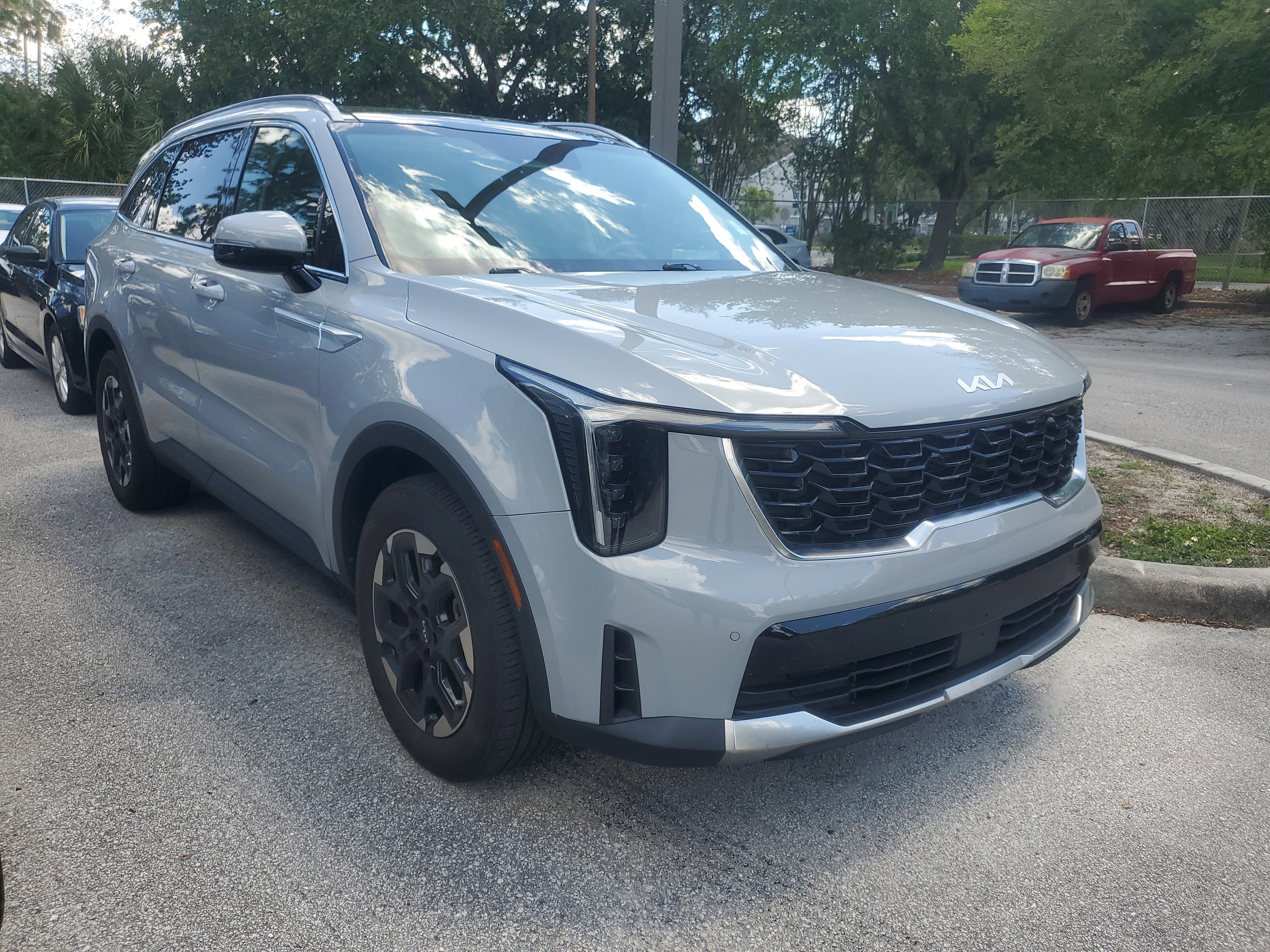 2024 Kia Sorento S