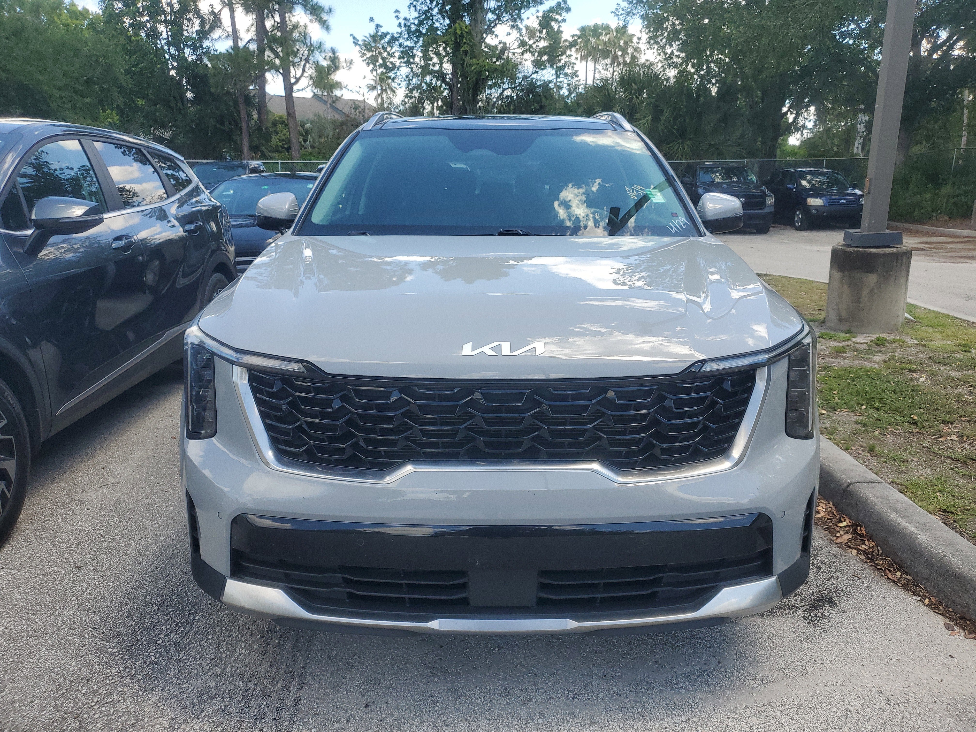 2024 Kia Sorento S