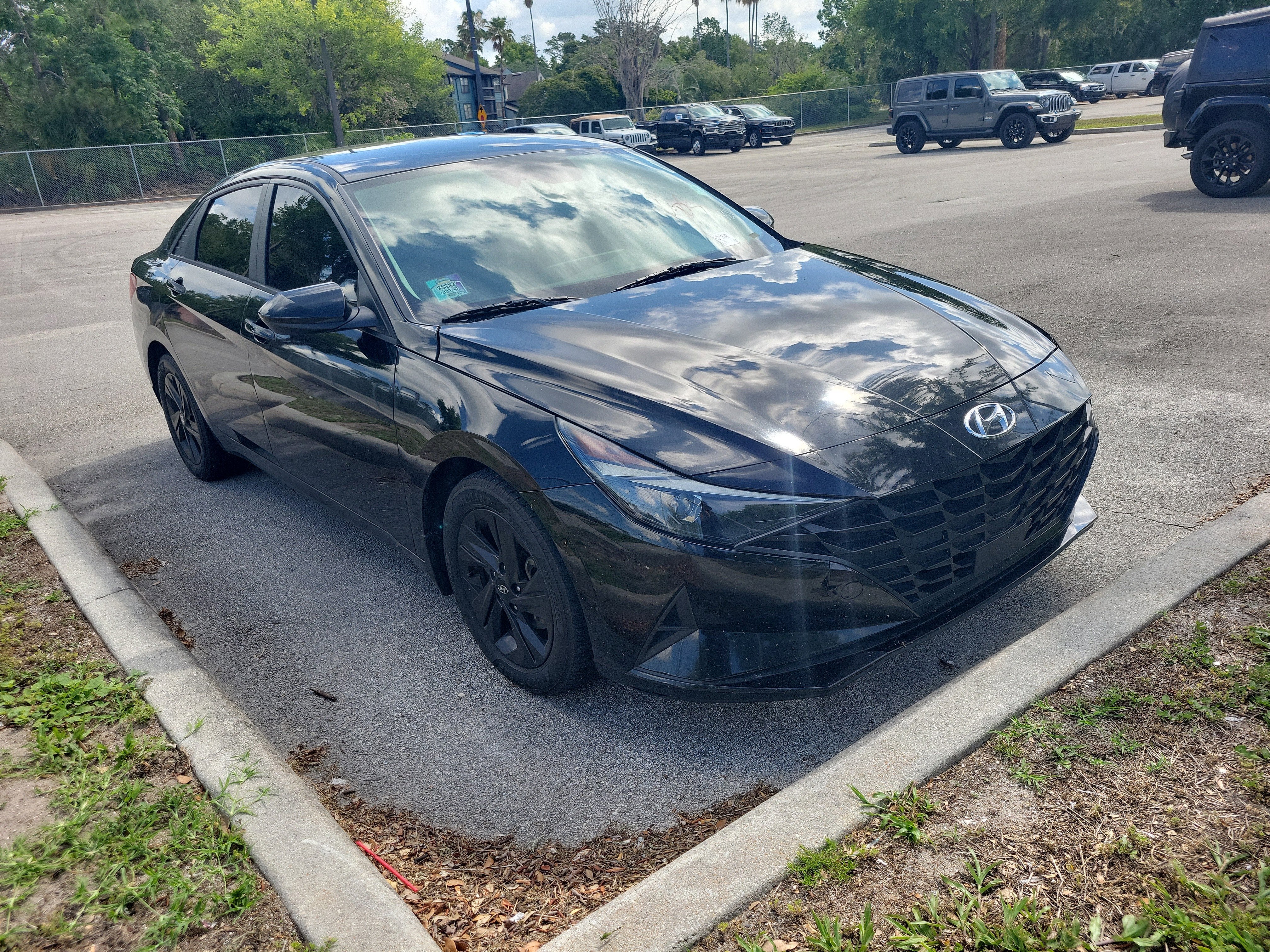 2022 Hyundai Elantra SEL